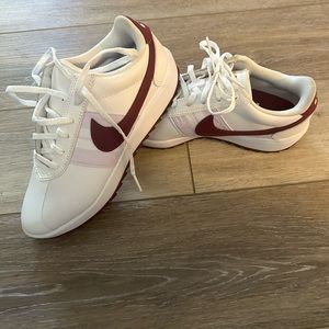Brand New Girls Nike Golf Shoes